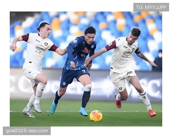 美因茨核心球员伤愈复出，状态回暖助球队迎战关键战役